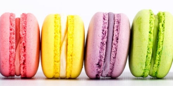 Macaron Vs. Macaroon: The Primary Differences Explained