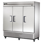 True Mfg. - General Foodservice TS-72F-HC 78.38'' 72.0 cu. ft. Bottom Mounted 3 Section Solid Door Reach-In Freezer